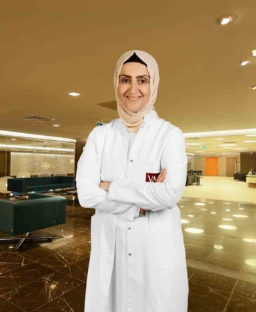 skolyoz-ergenlikte-hizla-ilerleyebiliyor-jQj9KnEF.jpg