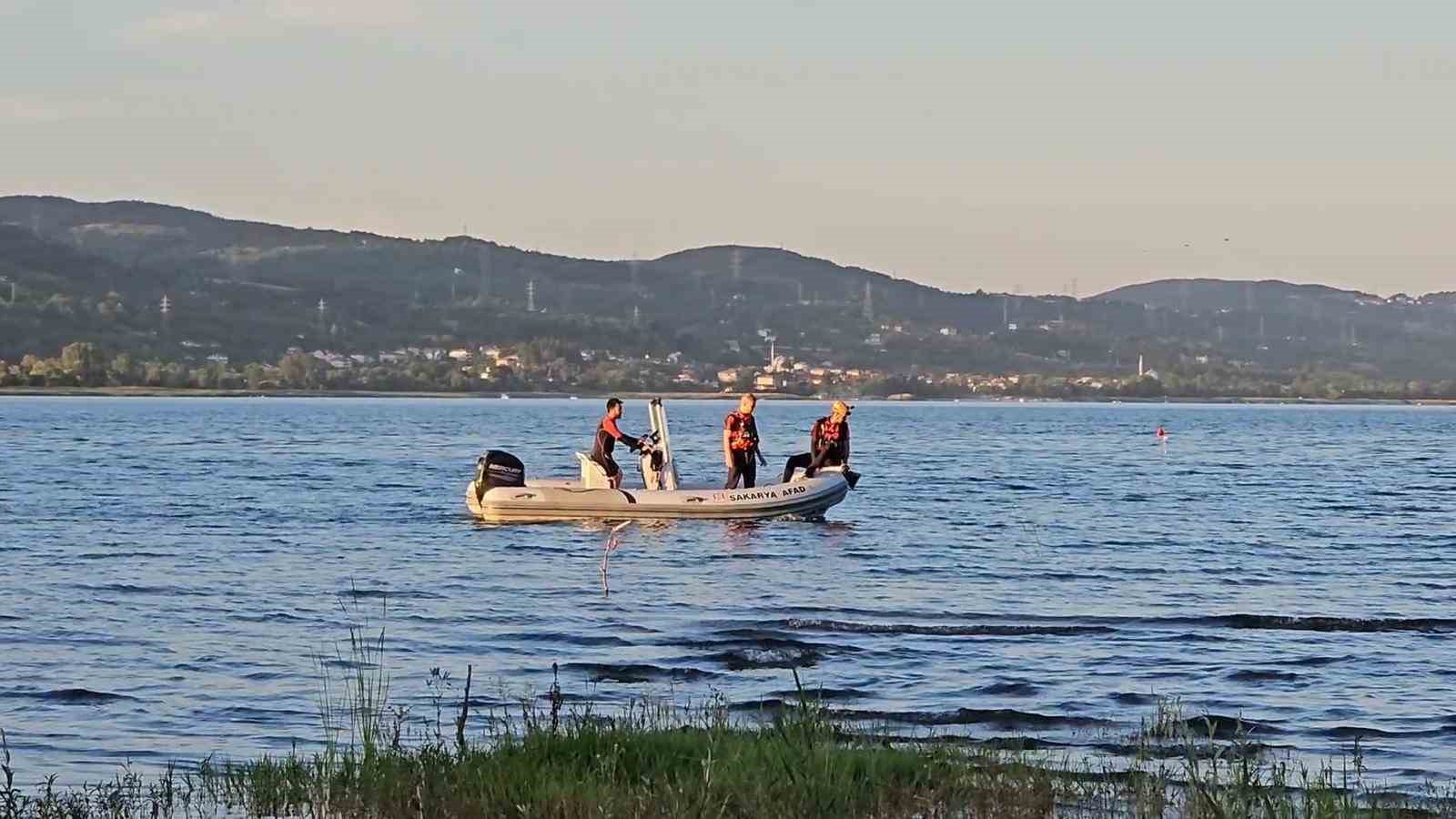 Şnorkel ve deniz gözlüğüyle girdiği sudan cansız bedeni çıktı 5 snorkel ve deniz gozluguyle girdigi sudan cansiz bedeni cikti 1