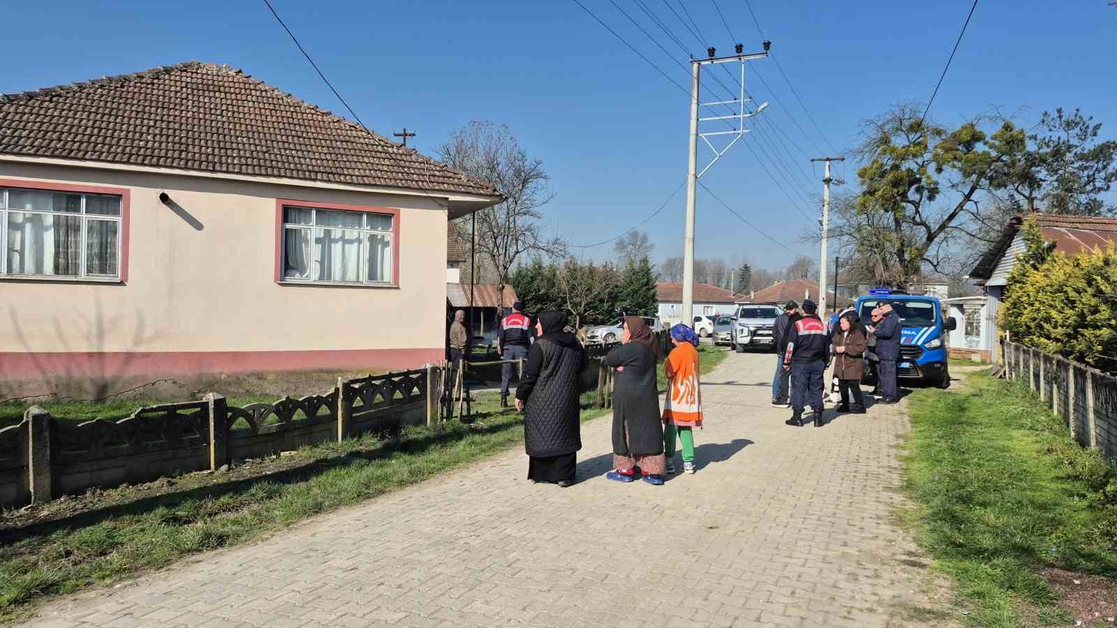 Sobadan sızan duman faciası: 1 kişi hayatını kaybetti, 3 kişi dumandan etkilendi 9 sobadan sizan duman faciasi 1 kisi hayatini kaybetti 3 kisi dumandan etkilendi 5 nBlkYUhn