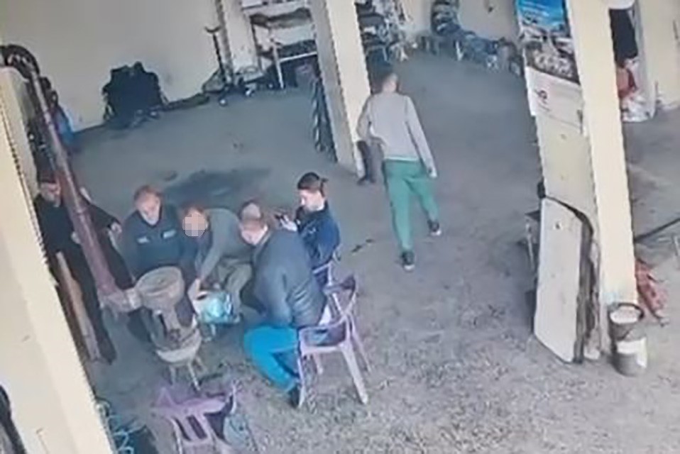 sobaya dokulen mazot bomba gibi patladi cirak yaralandi 0 wqXHz7au