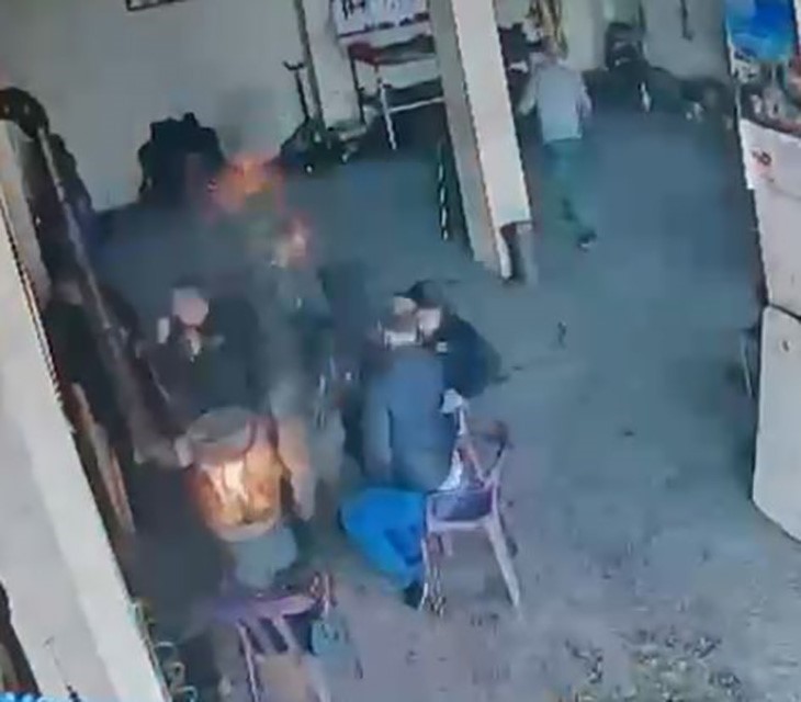 sobaya dokulen mazot bomba gibi patladi cirak yaralandi 2 RgF1PAYf