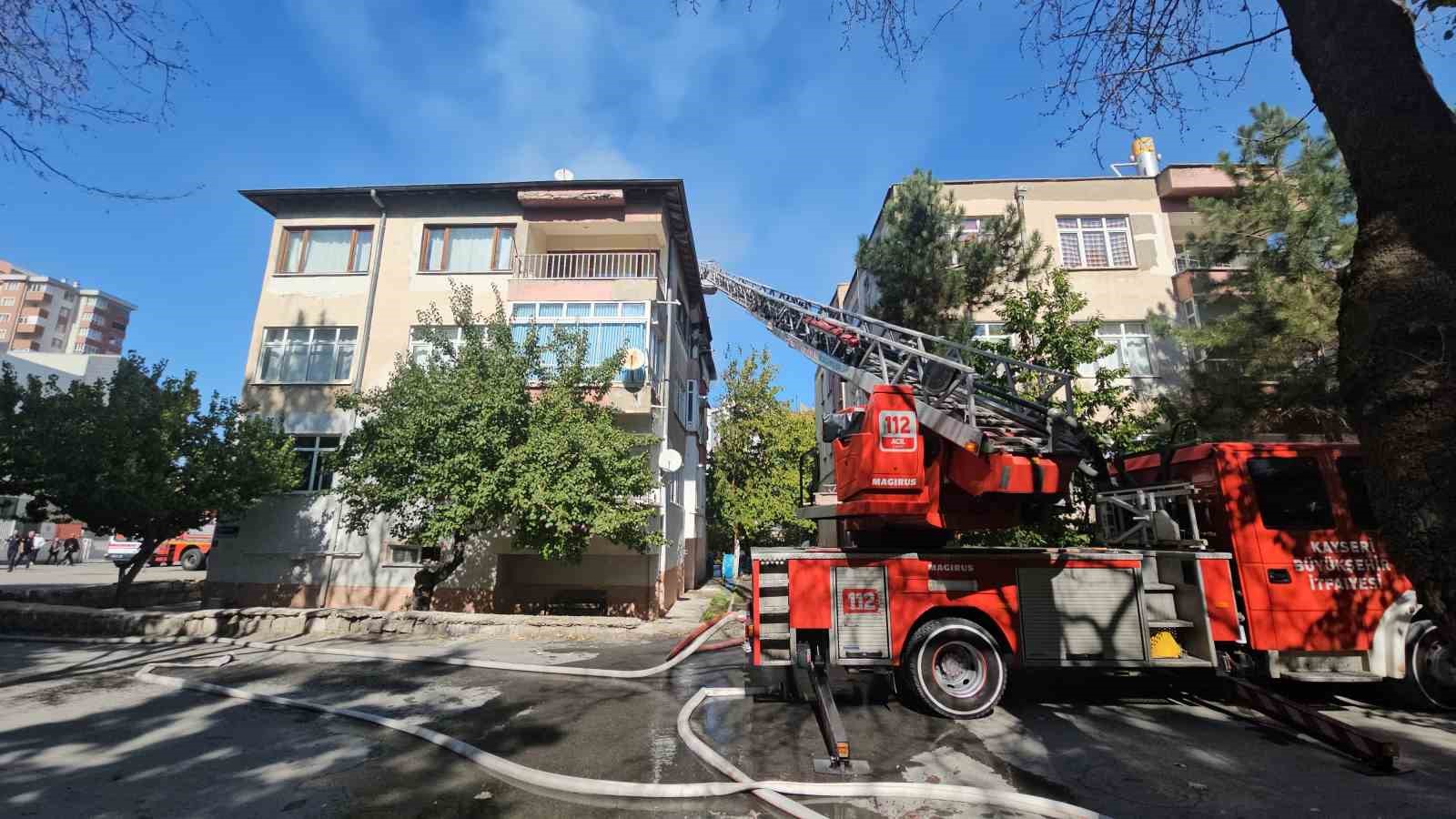 sobayi yakmak isterken konutu yakti 2 7JBvB1Ta