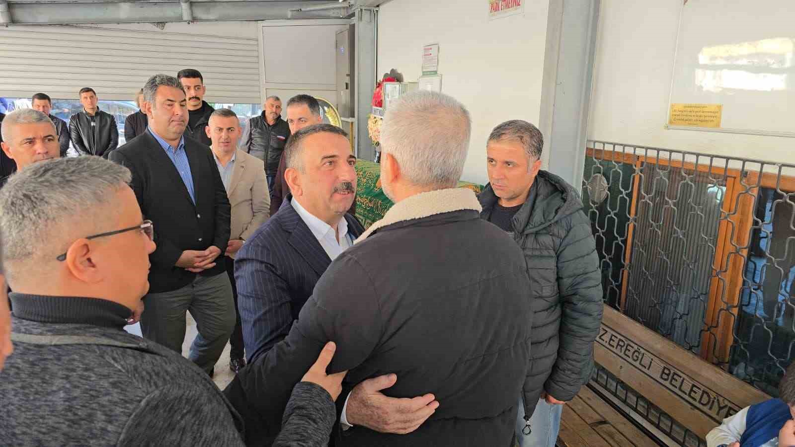 sofbenden sizan gazdan olen 18 yasindaki sebnem topraga verildi 1 wIBZt6Zc