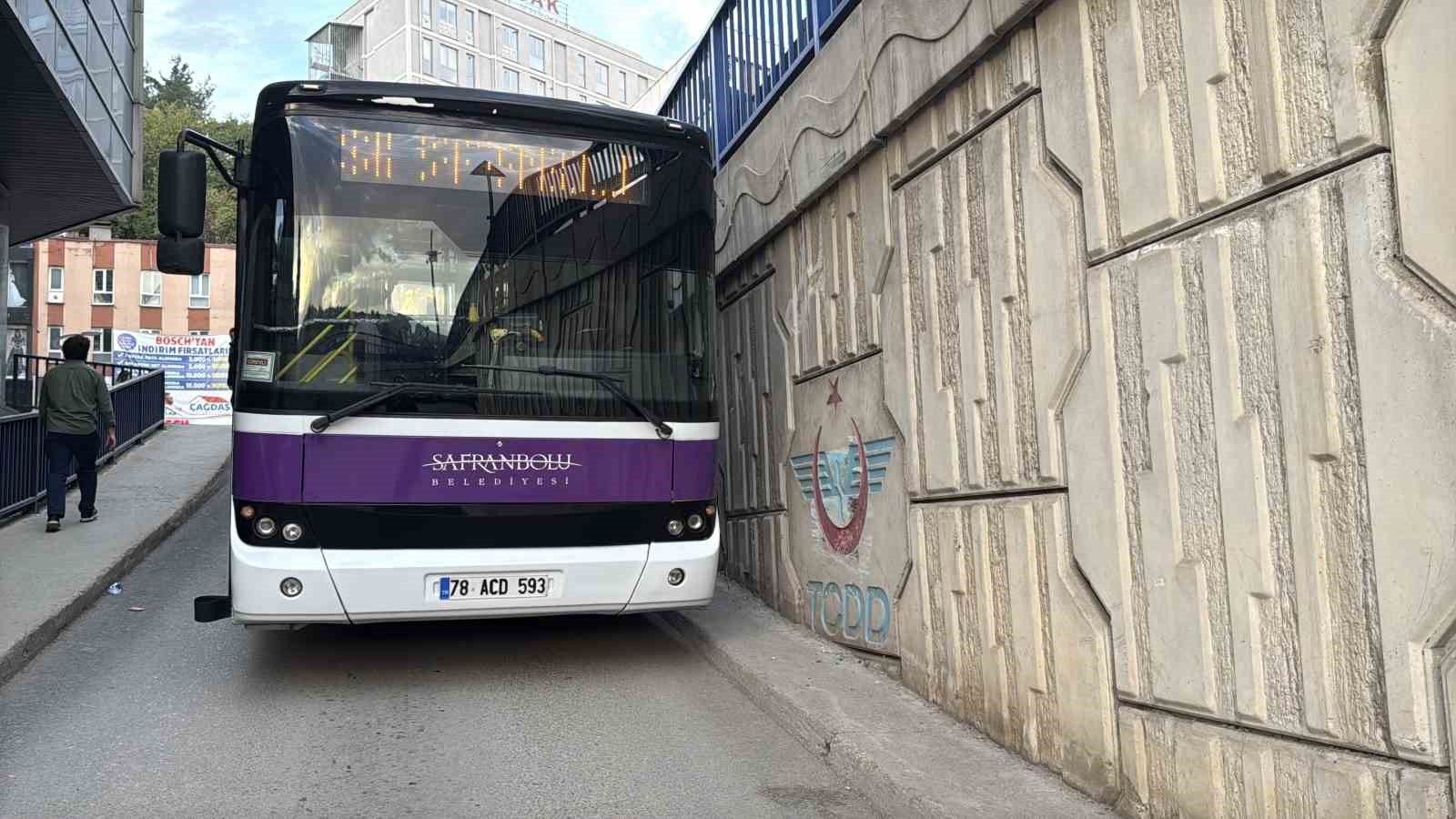 soforun ani manevrasi faciayi onledi 1 76vkKu74