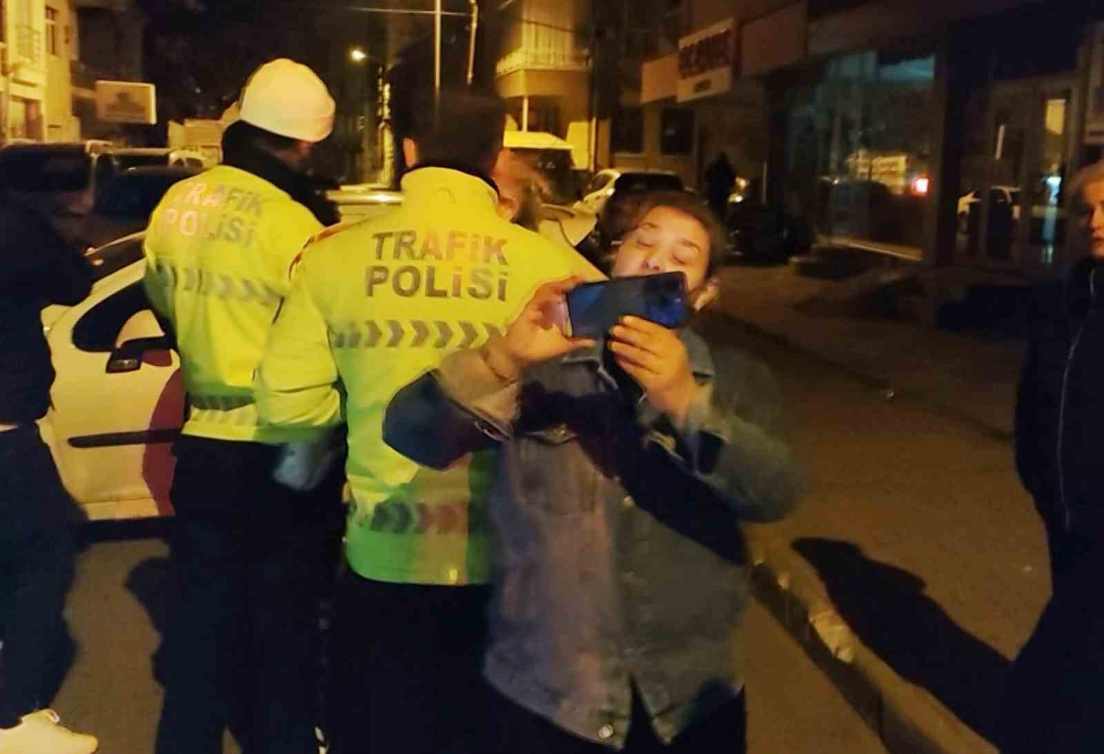 soforun kactigi kazada sahte sofor plani suya dusunce gazetecilere saldirdi 5 kXsjW5Cc