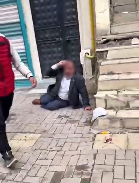 sokak ortasinda meydan dayagi 1