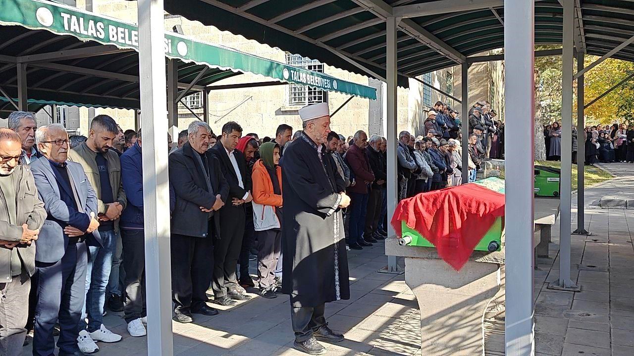 sokak ortasinda oldurulen kadina oglundan son gorev 1 6VFIv4ua