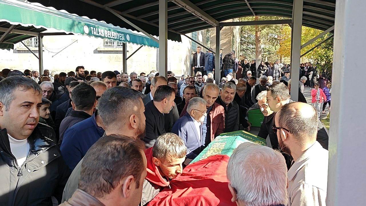 sokak ortasinda oldurulen kadina oglundan son gorev 2 Ch5JtOtE