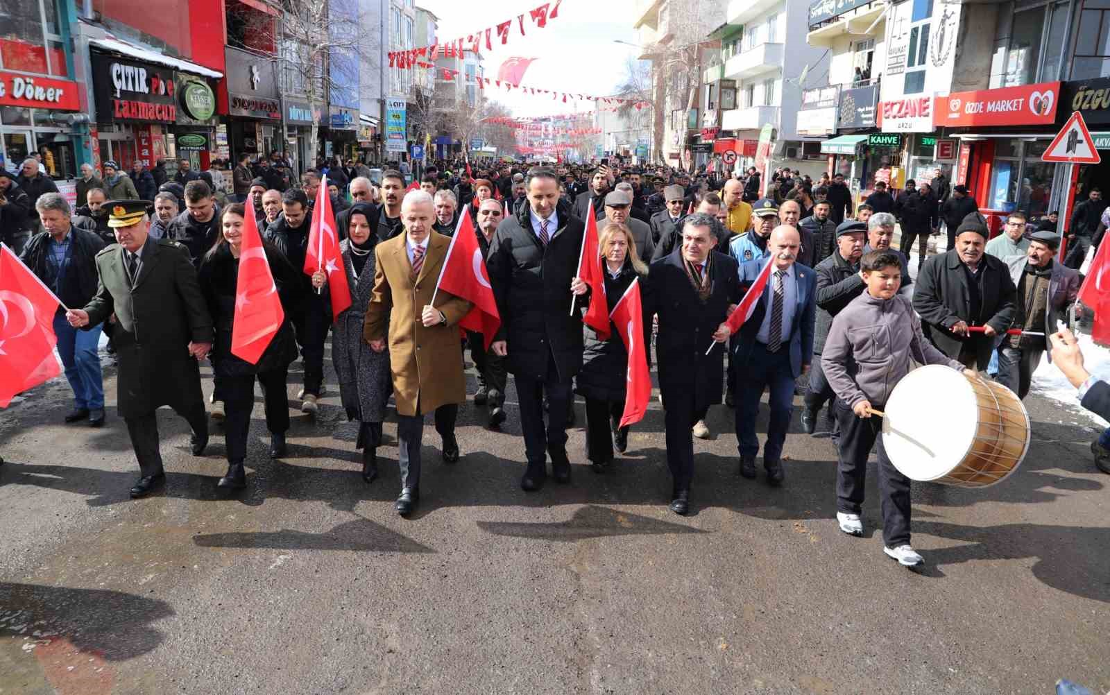 solo turkten ardahanin kurtulus gununde nefes kesen gosteri 0 jWktnfvT