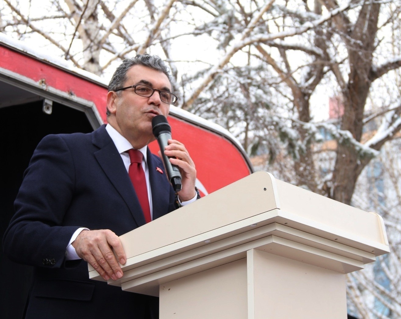 solo turkten ardahanin kurtulus gununde nefes kesen gosteri 12 M8frC9pG