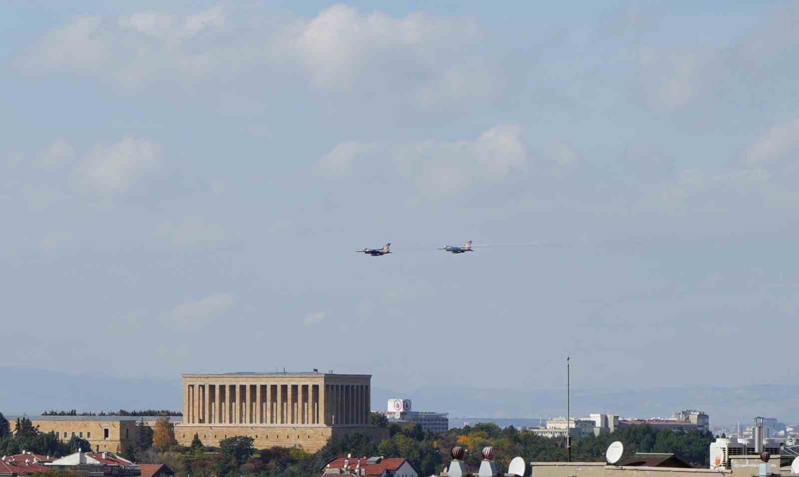 soloturk anitkabir semalarinda cevre tanima ucusunu icra etti 5