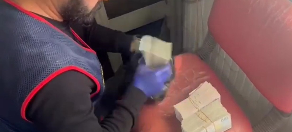 Soma’da tefecilik operasyonu: 14 tutuklama 6 somada tefecilik operasyonu 14 tutuklama 2 QEl7erPm