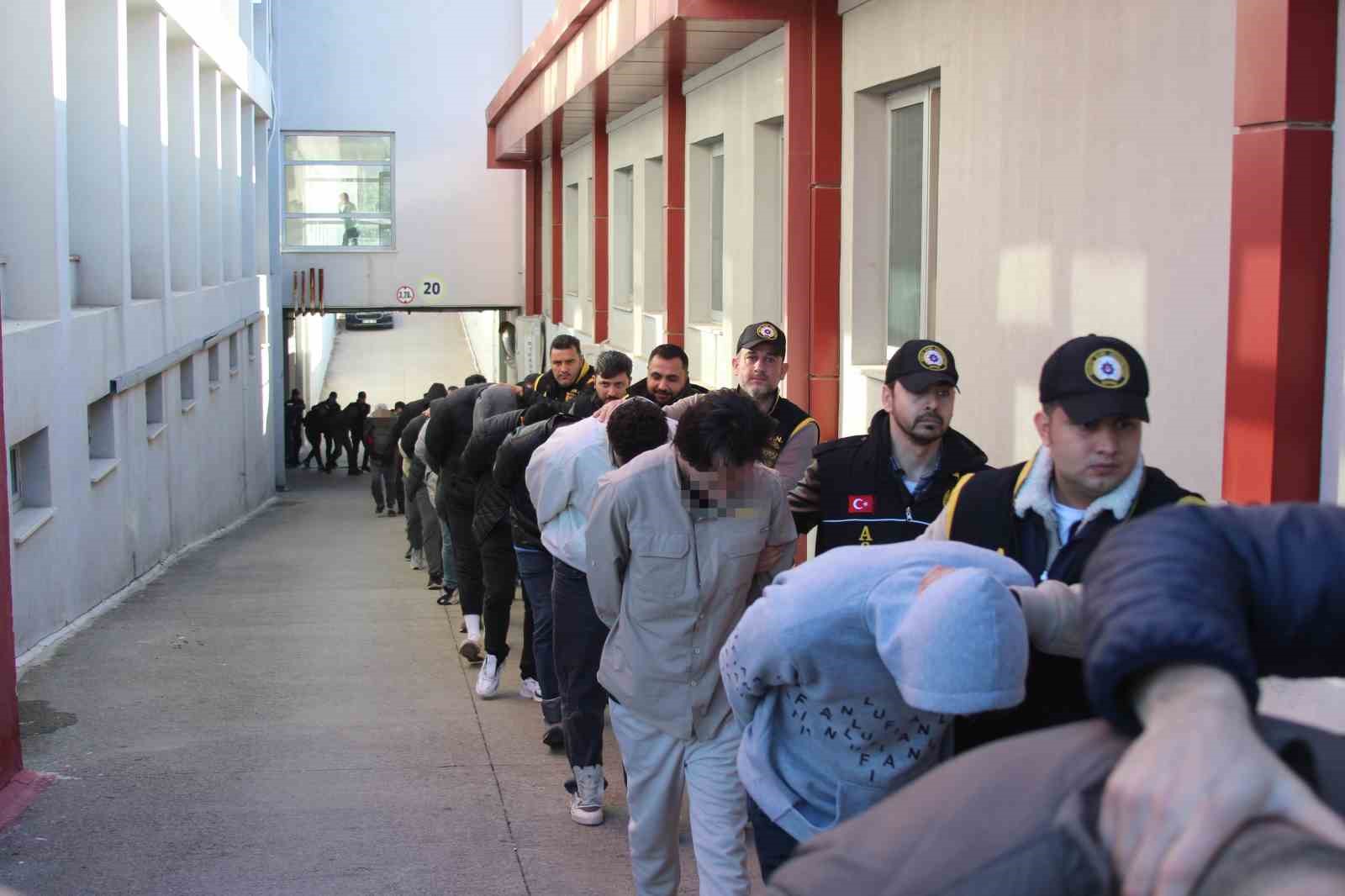 son recete operasyonu usulsuz ilac cetesi cokertildi 2 yXiwMWaU