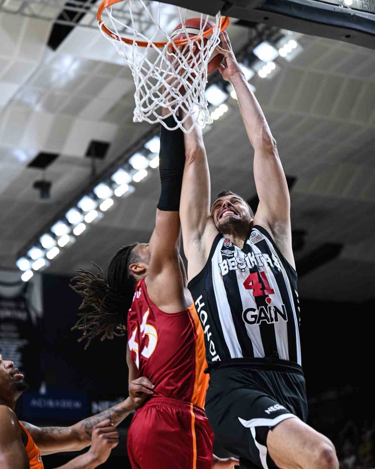 son yari finalist besiktas 0 s1qDwROS