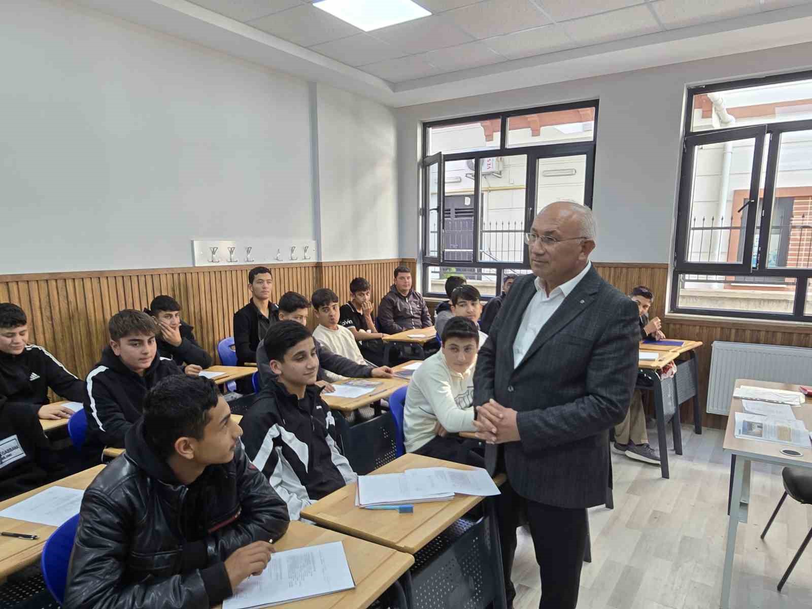 sorgun mesleki egitim merkezinde ustalasan ogrenciler istihdama katki sagliyor 2 RH74G8NC