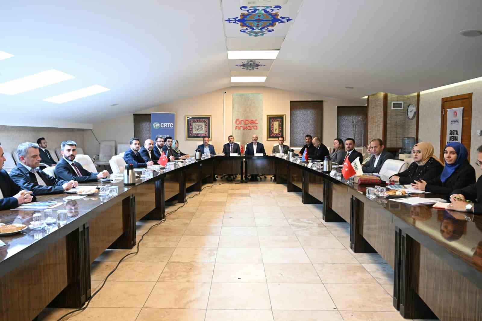 sosyal medya kiskacinda aile calistayi ankarada duzenlendi 4 p3MJNtuX