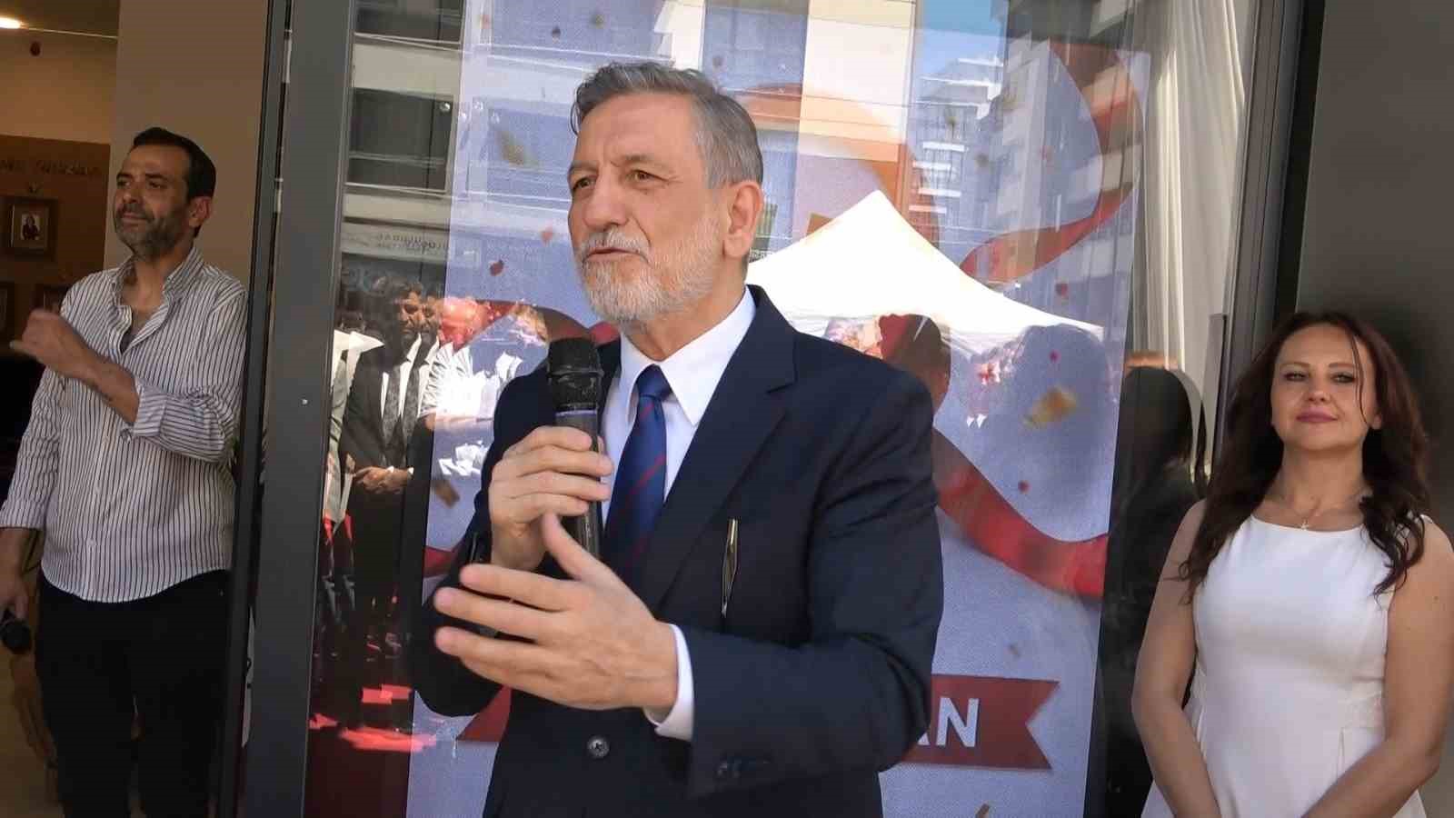 Sosyal medya üzerinden verilen gayrimenkul ilanlarına dikkat 9 sosyal medya uzerinden verilen gayrimenkul ilanlarina dikkat 5 IhiQ13Em