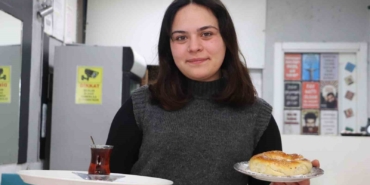 sosyal-medya-yerine-hayaline-odaklandi-3-sene-calisip-biriktirdigi-para-ile-18-yasinda-kafe-KQnz19FE.jpg