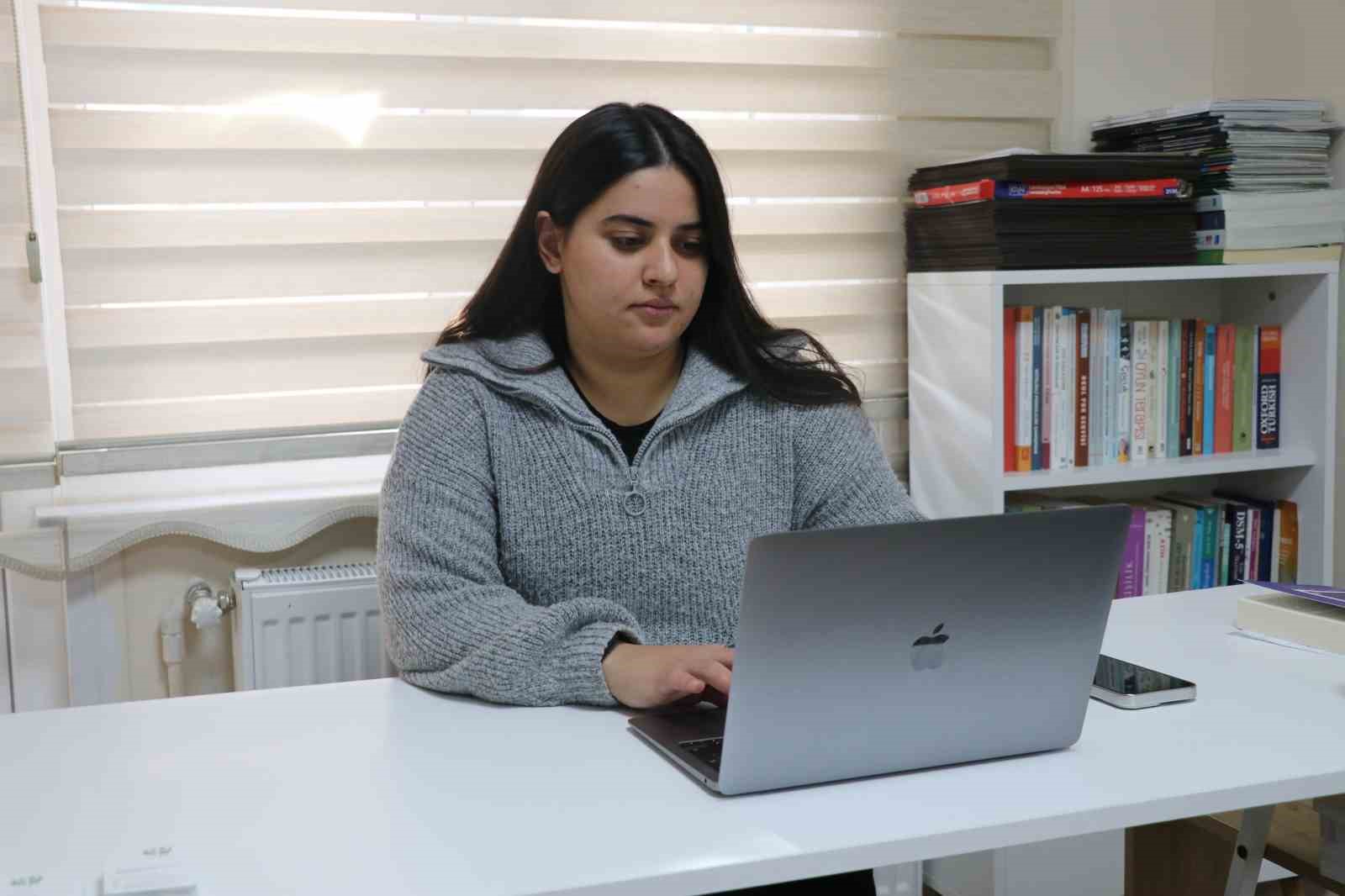 sosyal medya yuva yikiyor 2 yv8WVlwN