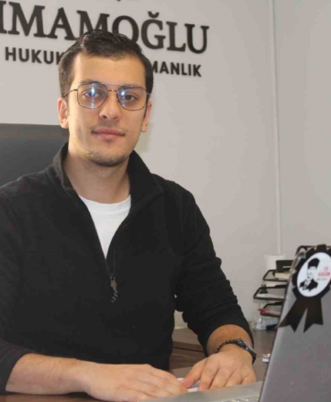 sosyal-medyada-karsi-cinsin-fotografini-begenmek-bosanma-sebebi-dKCEz752.jpg