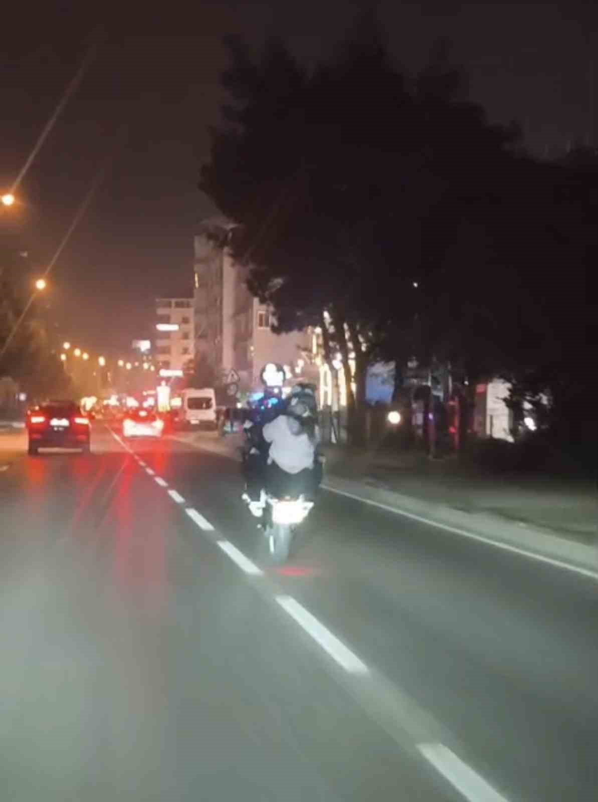 sosyal medyada paylasilan trafik ihlaline 4 bin 143 lira ceza 2 6L3j1UUA