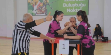 spor-festivali-heyecani-kaldigi-yerden-devam-ediyor-y37KMn8e.jpg
