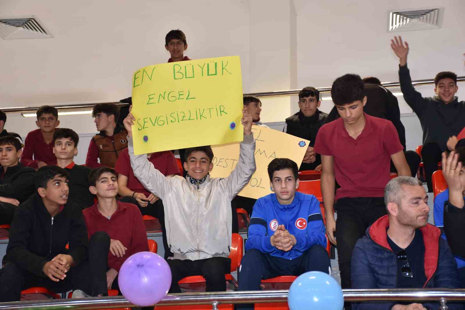 spor lisesi ogrencileri engelli ogrencileri agirladi 6 O9ZtrALy