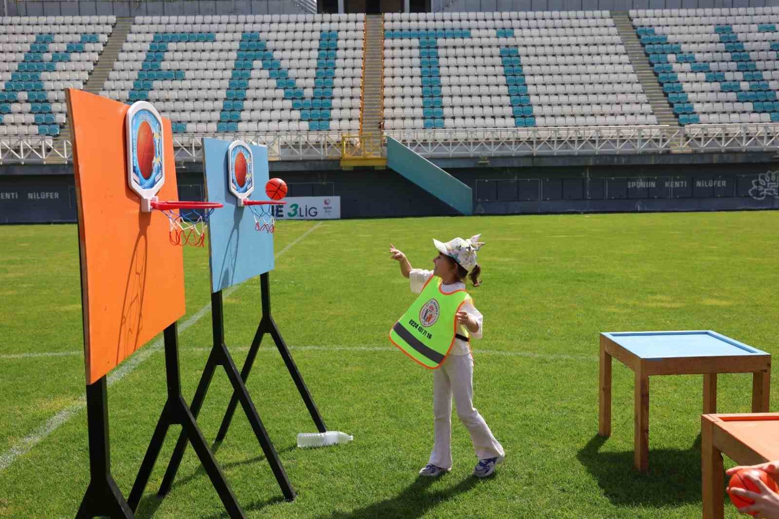 spor senliklerinde sira minik ogrencilerin 1 h2dhYTMy