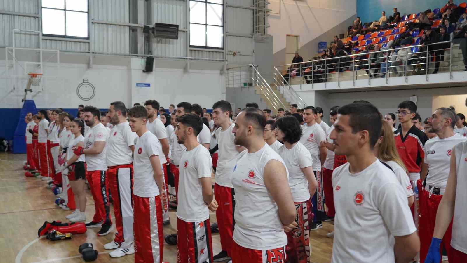 sporcular siyah kusak icin ter doktu 0 bMFwJPAn