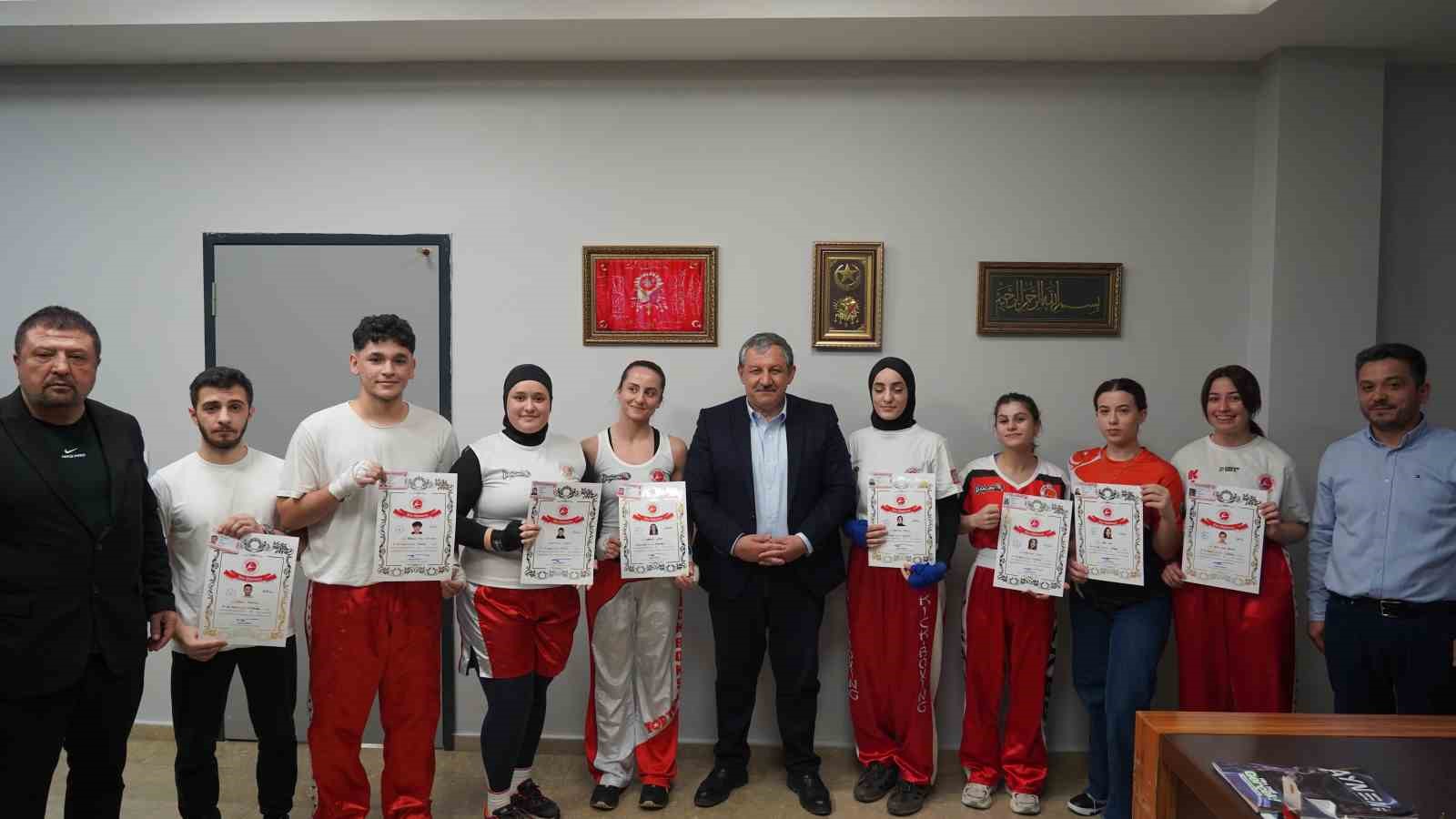sporcular siyah kusak icin ter doktu 2 gkZK1J6n