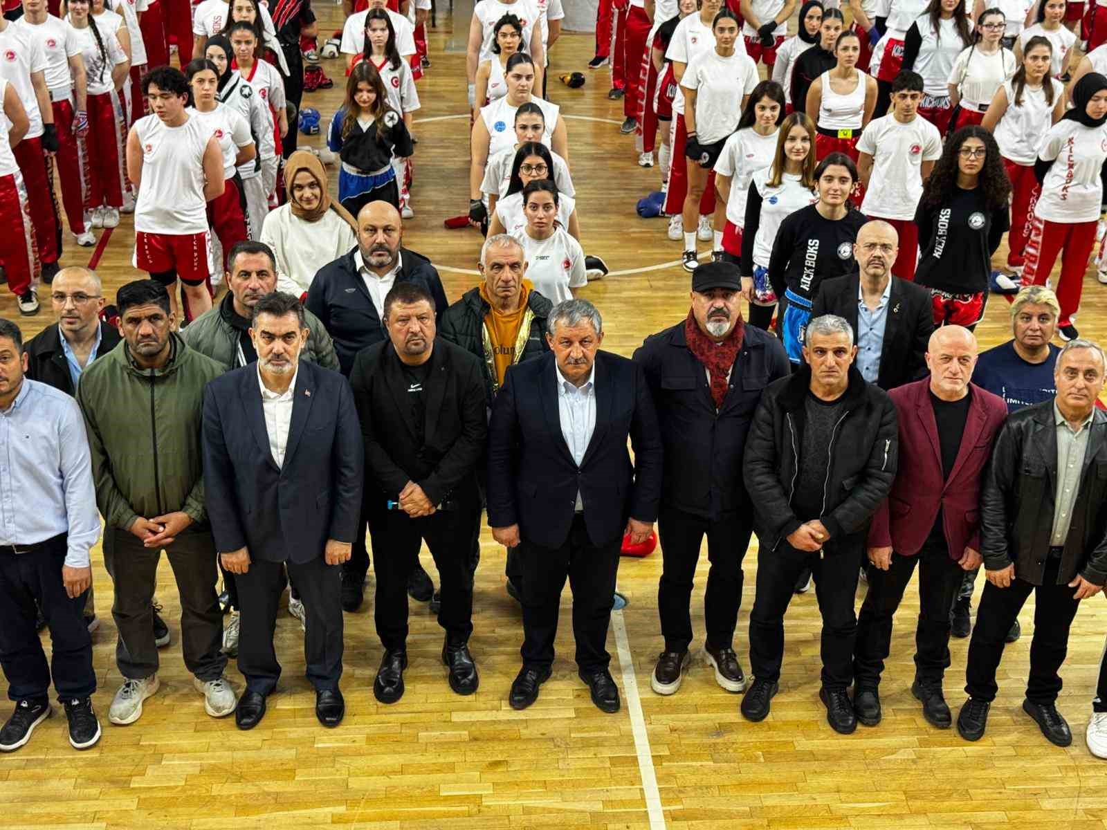 sporcular siyah kusak icin ter doktu 4 UyTHZ2db