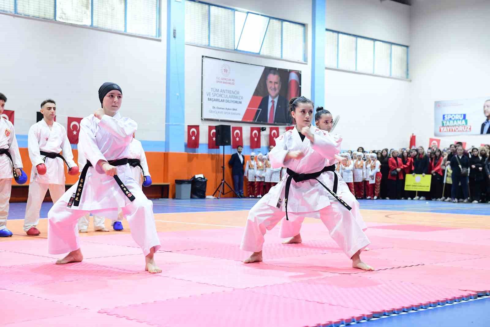sporun kalbi kestelde atiyor 1