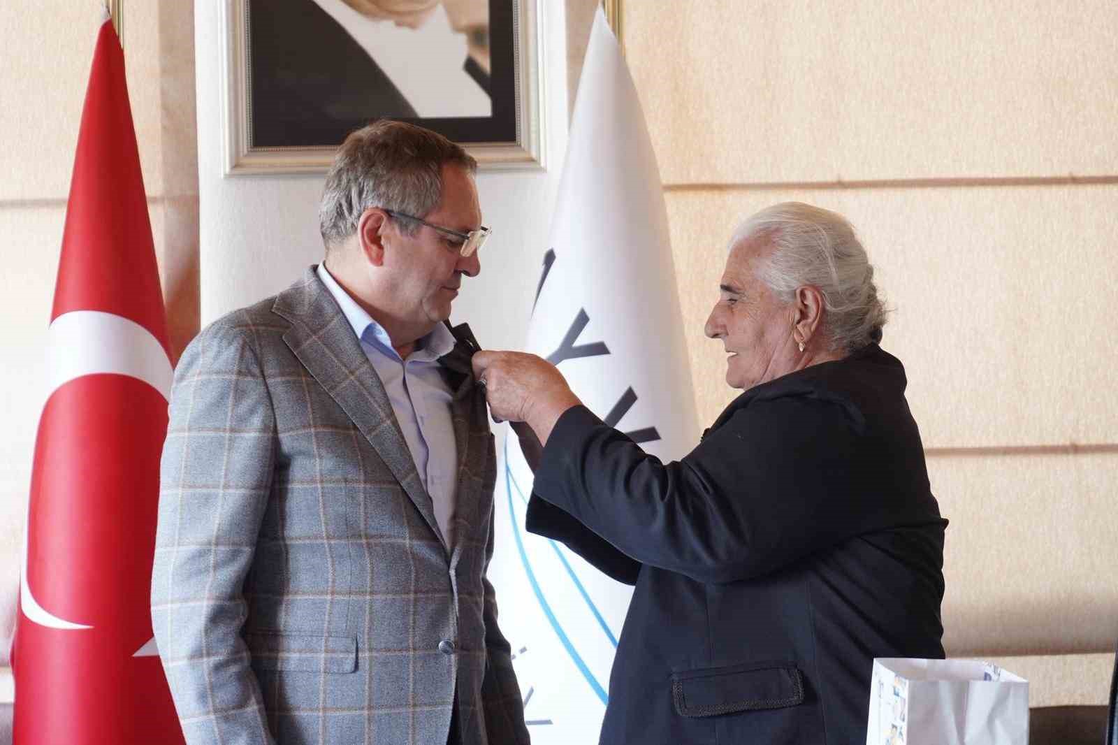 Srebrenitsa anneleri Ayvalık’ta 7 srebrenitsa anneleri ayvalikta 3 7Z347e7B