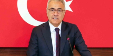 stso-baskani-zeki-ozdemir-iso-500-listesine-giren-sivasli-firmayi-kutladi-8a1z5NiL.jpg