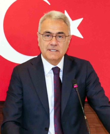 stso-baskani-zeki-ozdemir-iso-500-listesine-giren-sivasli-firmayi-kutladi-8a1z5NiL.jpg