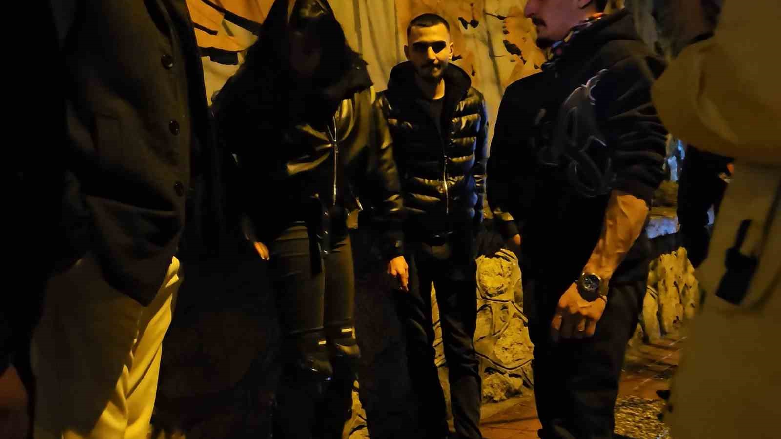 su birikintisine giren motosikletli yere kapaklandi 1