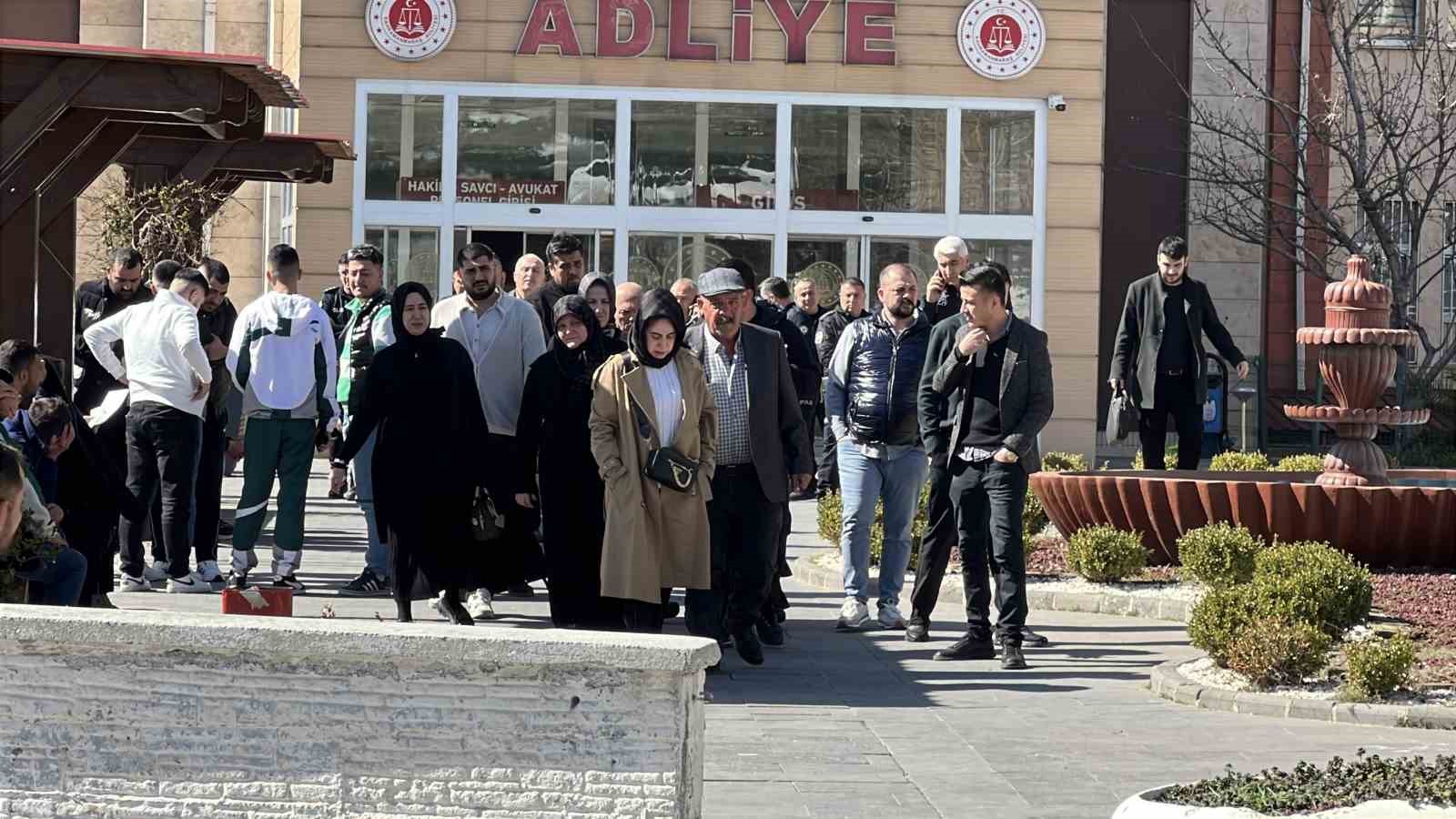 su cinayeti davasinda saniga 18 yil hapis 4 8USAylsz
