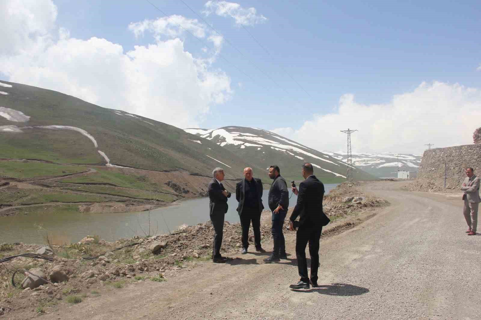 su tutmaya baslayan unlendi baraji cevresindeki koyler icin 134 kilometrelik yeni yol yapilacak 3 QVMsEjHW