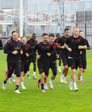 suat-cakir-samsunspor-olarak-izlandadan-avrupa-lideri-olarak-donmek-istiyoruz-w2kEwDwR.jpg