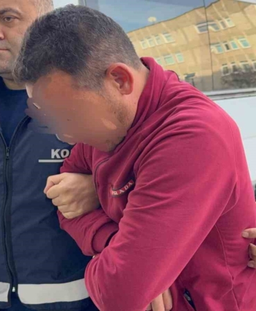 sube-muduru-30-bin-euro-zimmet-iddiasiyla-tutuklandi-H6mPtQFB.jpg