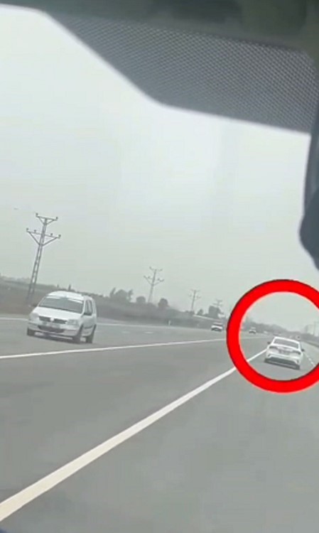 Suç makinası hırsızlar telefon sinyali takip edilerek yakalandılar 7 suc makinasi hirsizlar telefon sinyali takip edilerek yakalandilar 3 Z9nVChC5