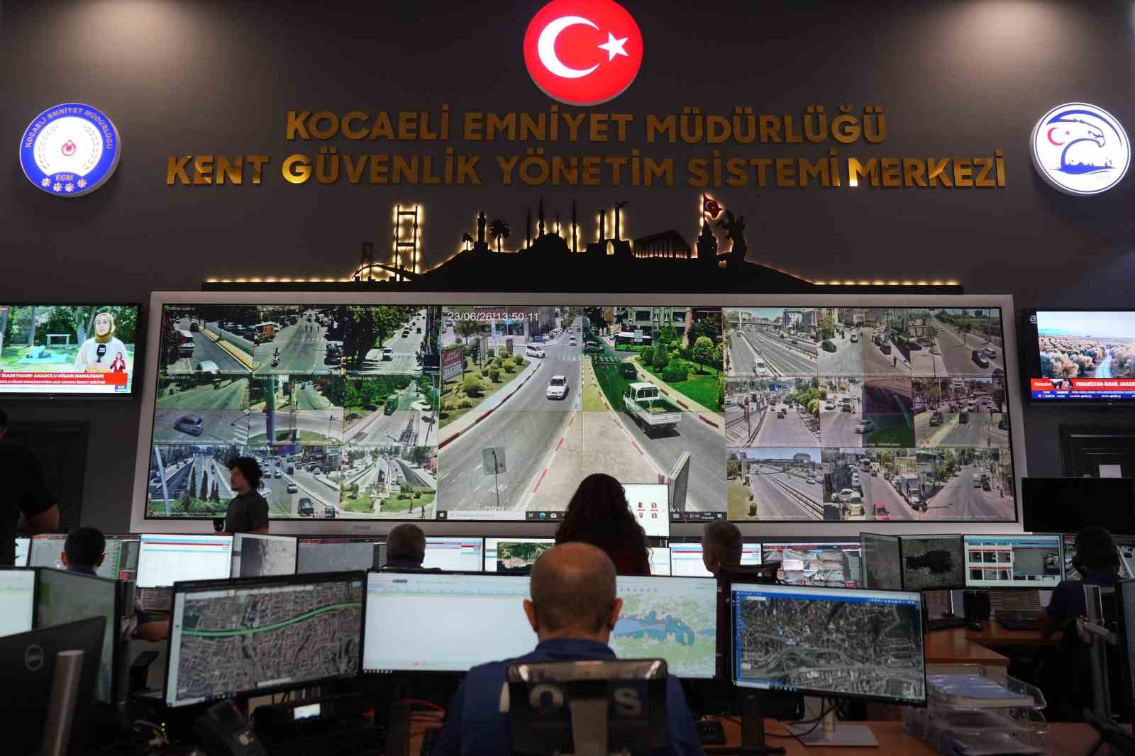 Suçla mücadele ve kent güvenliğinde yapay zeka dönemi 4 sucla mucadele ve kent guvenliginde yapay zeka donemi 0 4s3Rc1sr