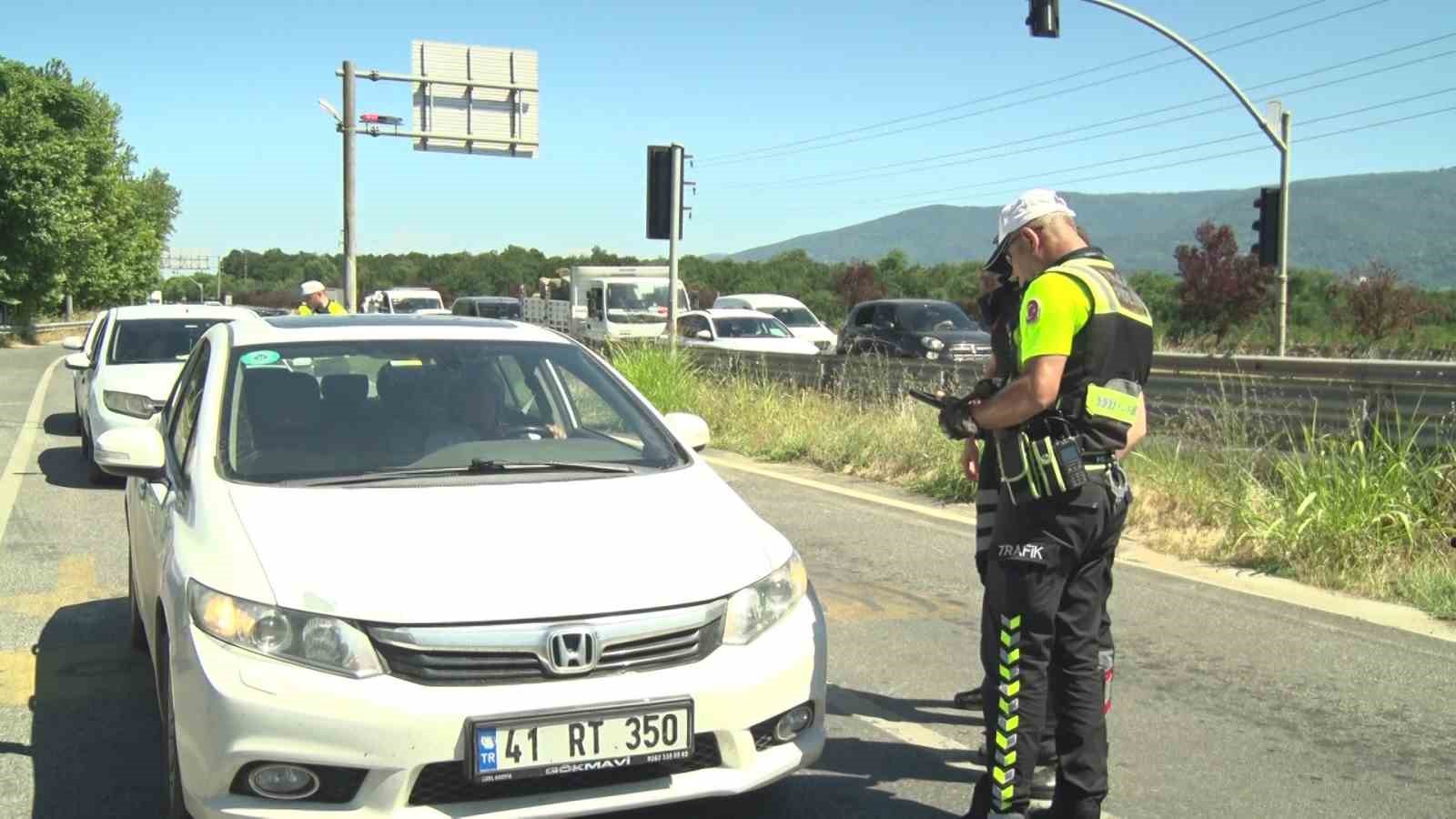Suçla mücadele ve kent güvenliğinde yapay zeka dönemi 8 sucla mucadele ve kent guvenliginde yapay zeka donemi 4 fqHeQmDP
