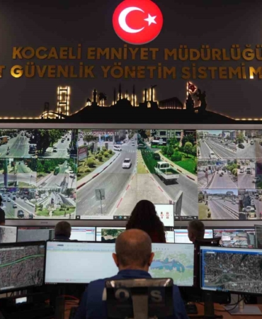 sucla-mucadele-ve-kent-guvenliginde-yapay-zeka-donemi-7HGFSidi.jpg
