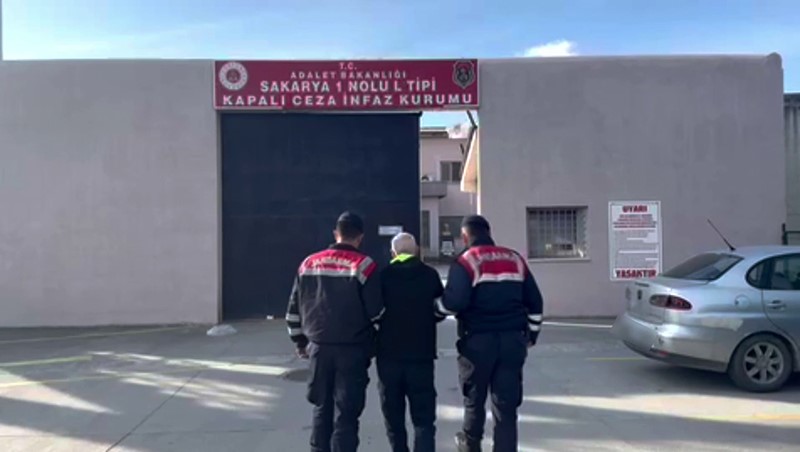 suclulara bayram yok sakaryada 122 supheli yakalandi 17si tutuklandi 0 ZwL8RXFX