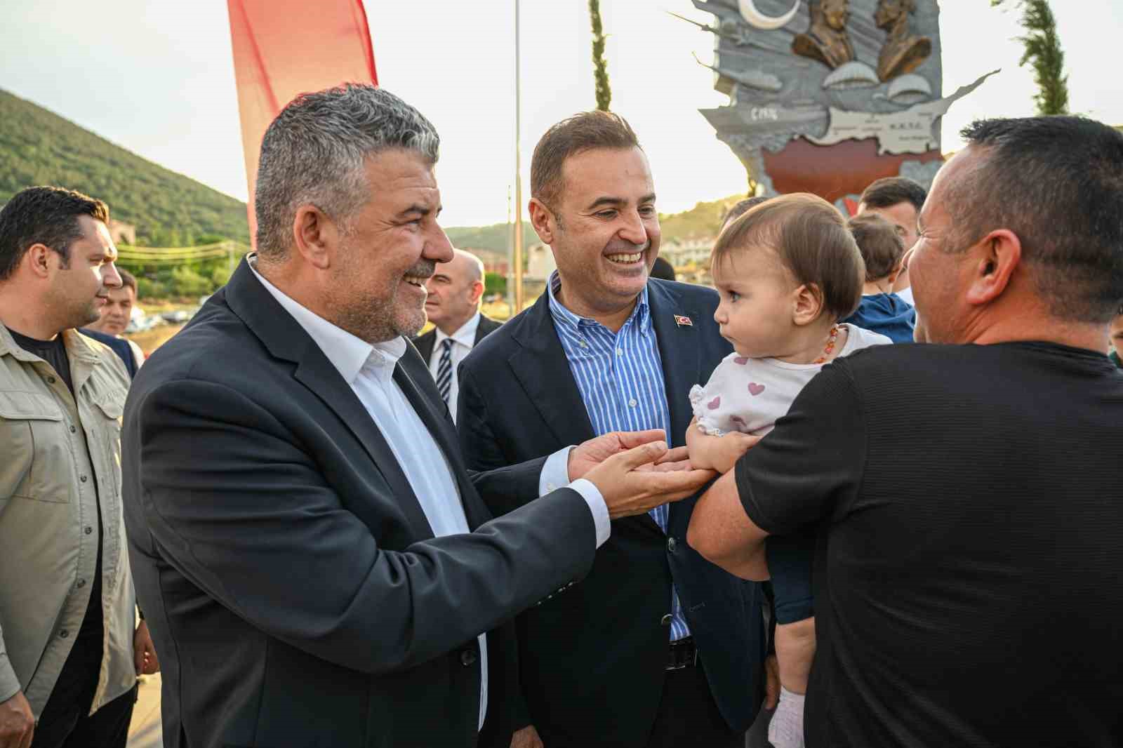 Şüheda Parkı görkemli bir törenle açıldı 5 suheda parki gorkemli bir torenle acildi 1 1leVlp9I