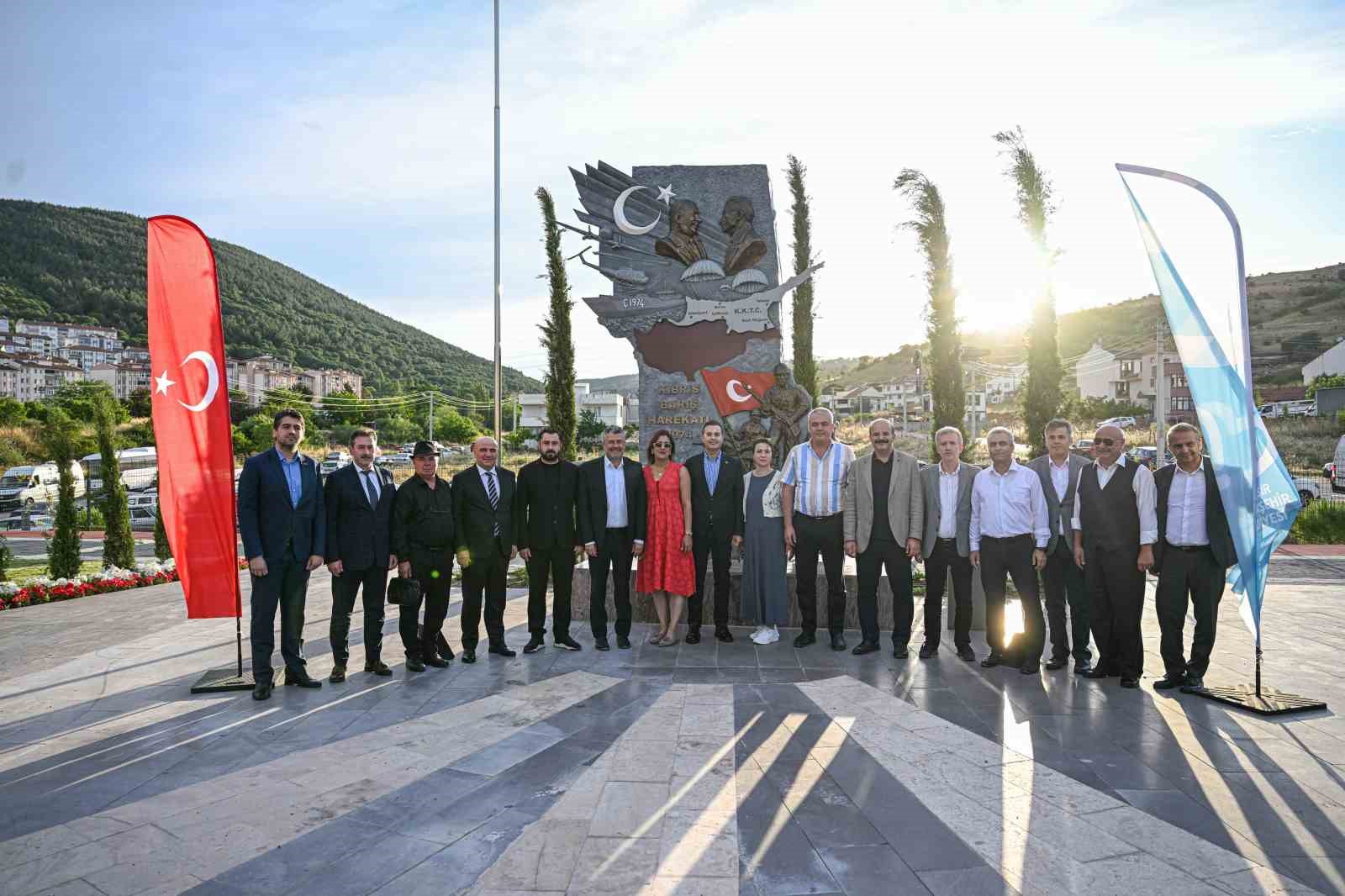 Şüheda Parkı görkemli bir törenle açıldı 6 suheda parki gorkemli bir torenle acildi 2 5UsR4LbM