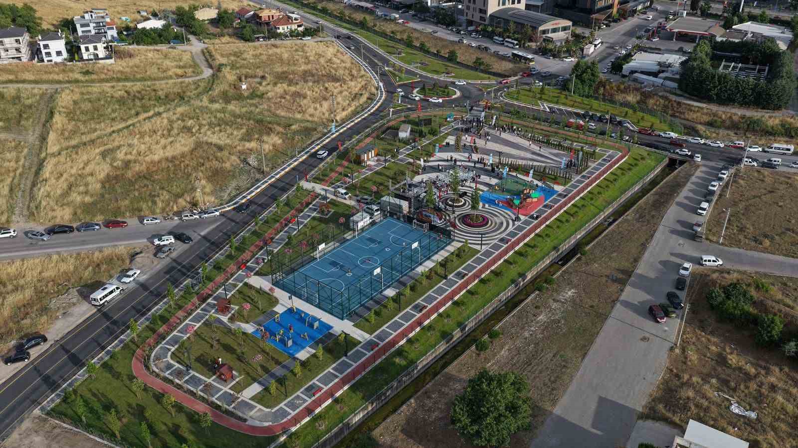 Şüheda Parkı görkemli bir törenle açıldı 8 suheda parki gorkemli bir torenle acildi 4 FSHCXvH7