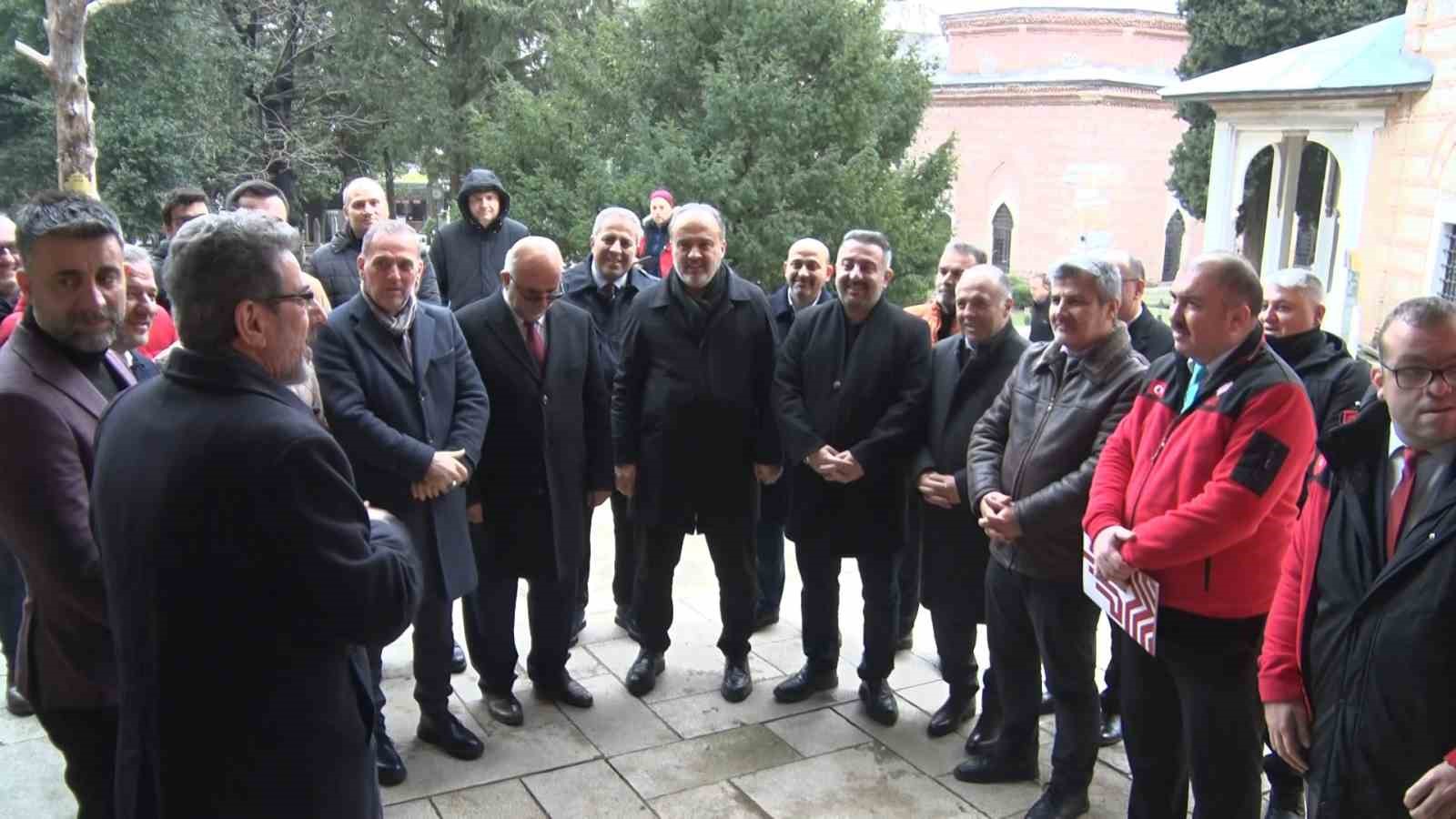 sultan ii murad vefatinin 573 yilinda bursada dualarla anildi 0 qXpfkvSd