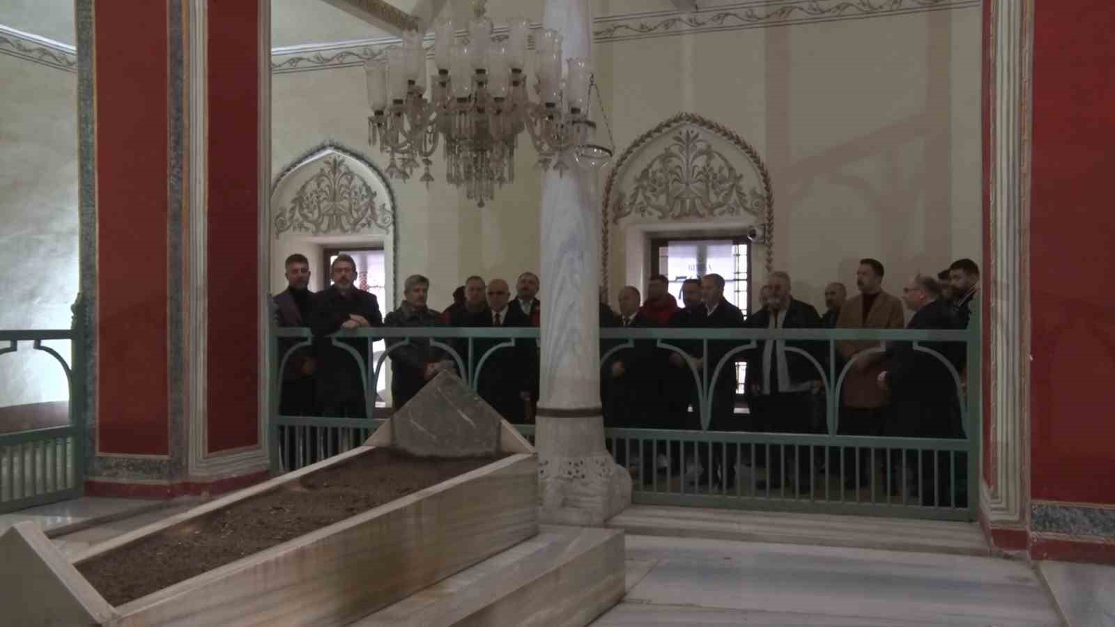 sultan ii murad vefatinin 573 yilinda bursada dualarla anildi 2 Y3ufYXmI
